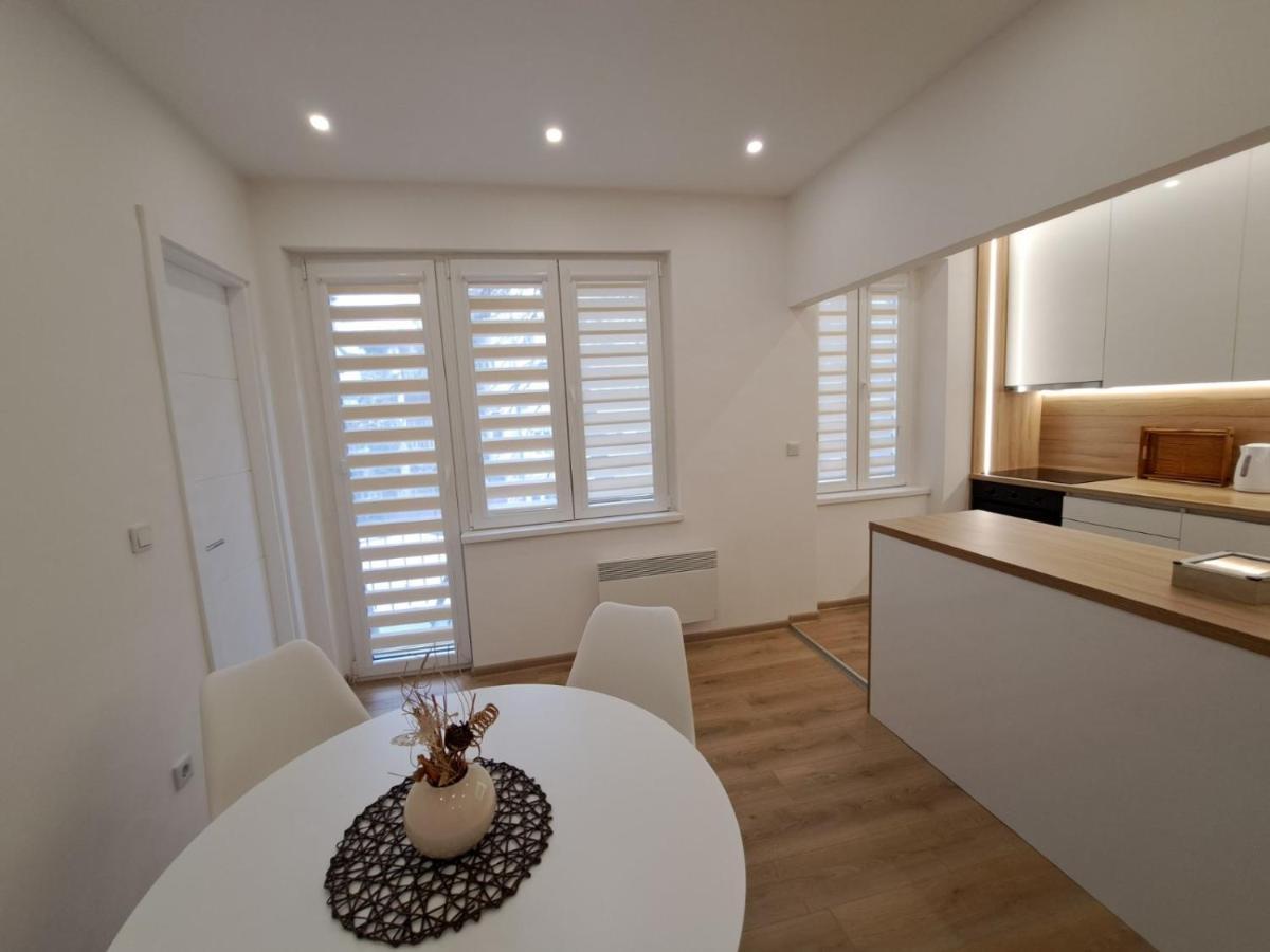 Apartman Andrea ซาราเยโว ภายนอก รูปภาพ